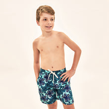Charger l'image dans la galerie, Image 04: Uv Line Maillot De Bain Garçon Shorts Aqua Hibiscus Kids Upf50+