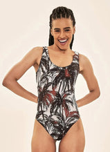 Charger l'image dans la galerie, Gallery: Uv Line Une Pièce Swimsuit Coqueiros Bege Upf50+
