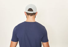 Charger l'image dans la galerie, Model Back: Uv Line Casquette Cap Uv Pro Masc Grey Upf50+
