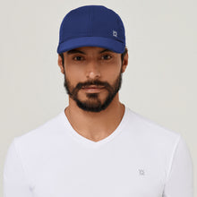 Charger l'image dans la galerie, Model Front: Uv Line Casquette Cap Uvpro Marinho Upf50+
