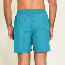 Charger l'image dans la galerie, Model Back: Uv Line Bermuda / Short Pour Homme Short Lucca Petroleo Upf50+

