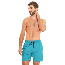 Charger l&#39;image dans la galerie, Model Front: Uv Line Bermuda / Short Pour Homme Short Lucca Petroleo Upf50+

