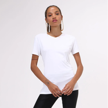 Charger l&#39;image dans la galerie, Model Front: Uv Line Fitness Haut T-Shirt Sport Fit Branco Upf50+
